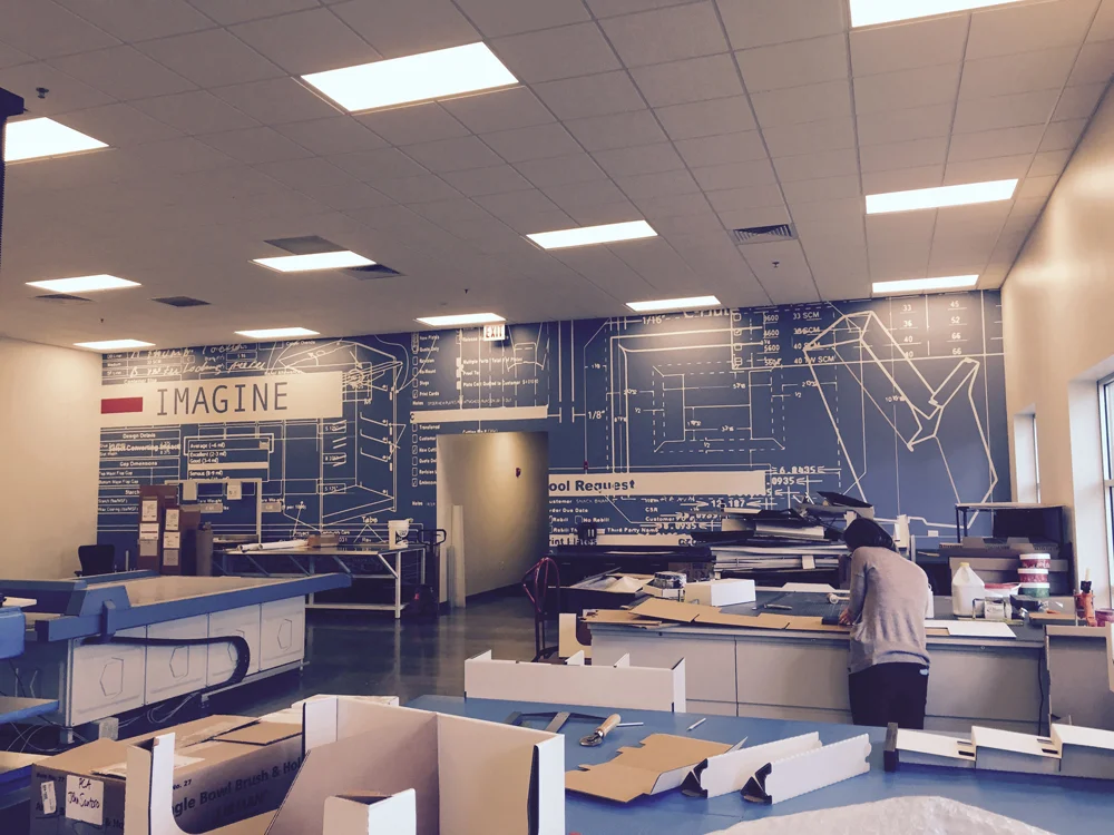 Wallpaper installation in Newark
